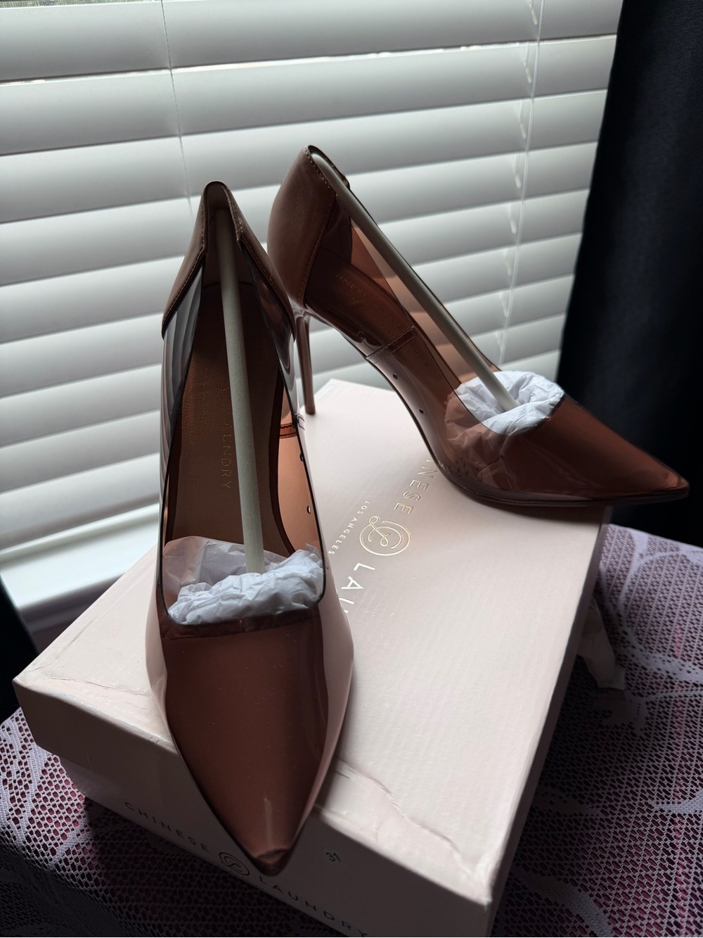 Chinese Laundry Womens Brown Patent Pointed-Toe Heels